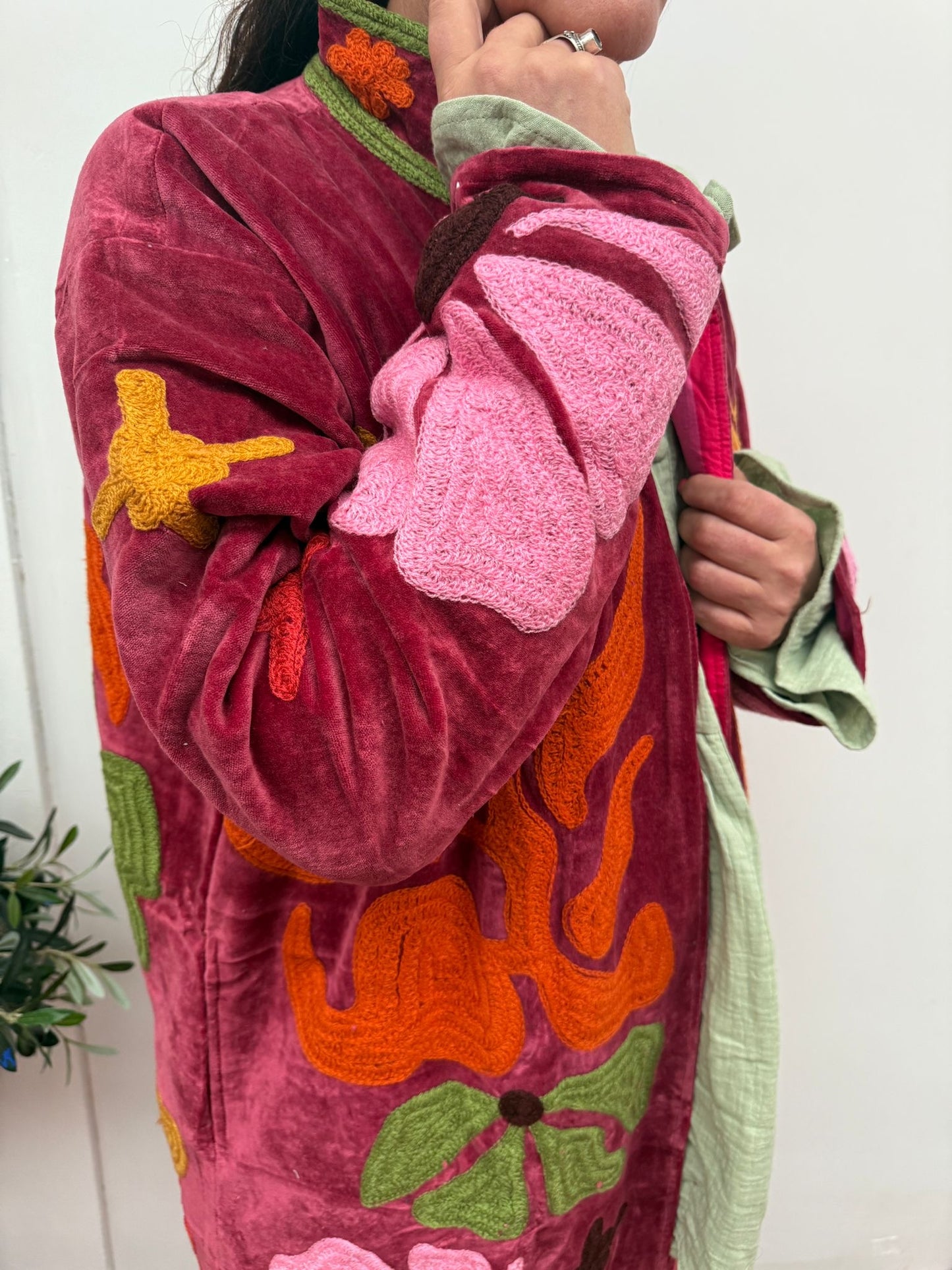 Velvet embroidery jacket Kimmie
