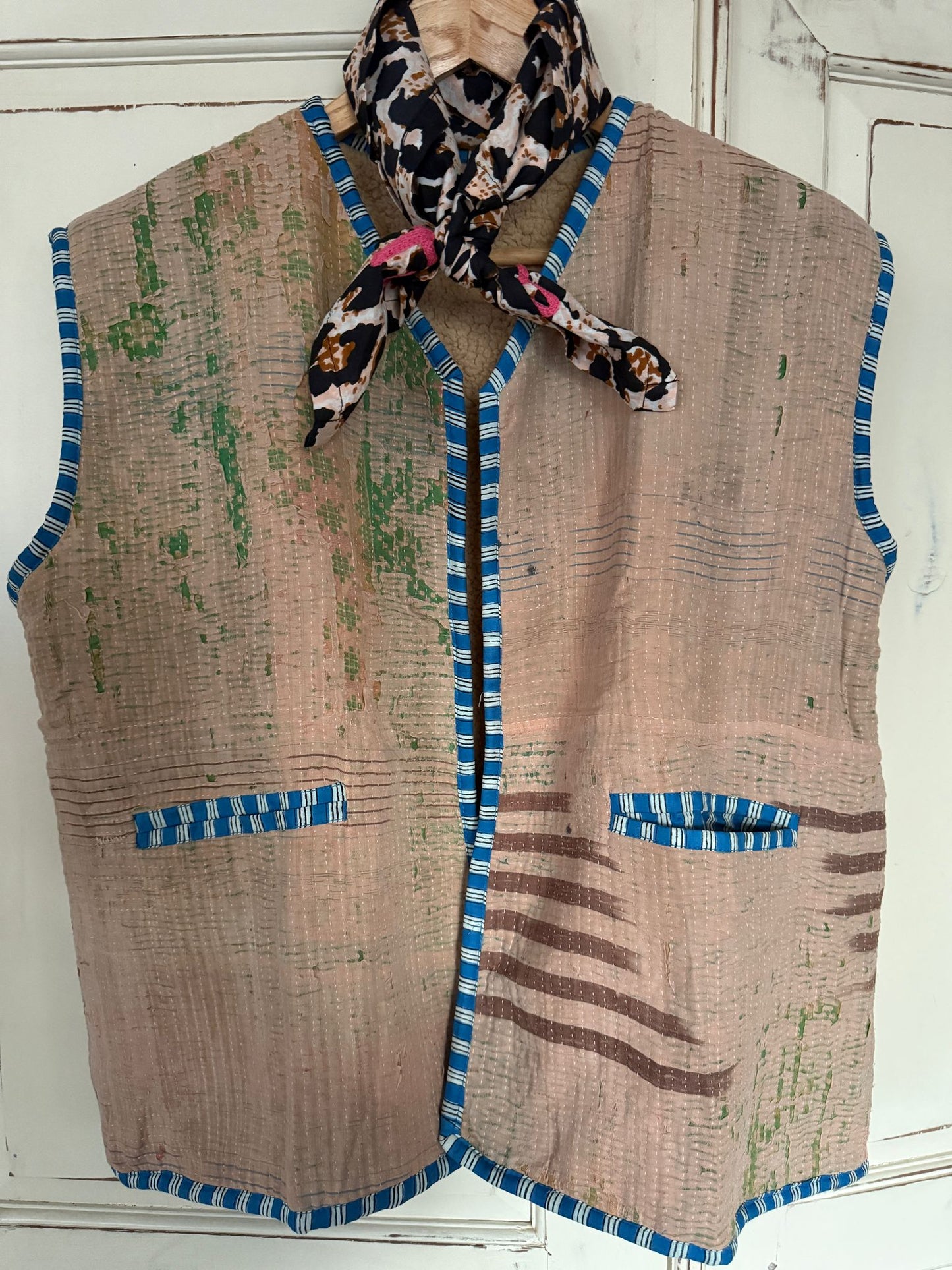 Used Kantha Vintage reversable waistcoat