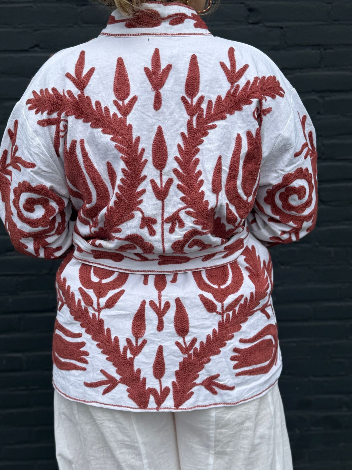 Cotton Embroidery jas white brown