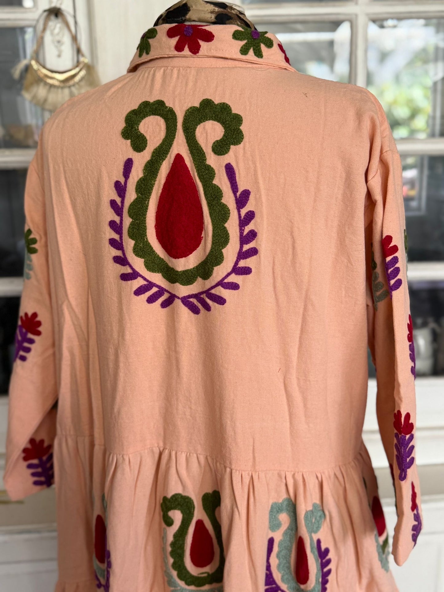 Embroidery jurk zalm