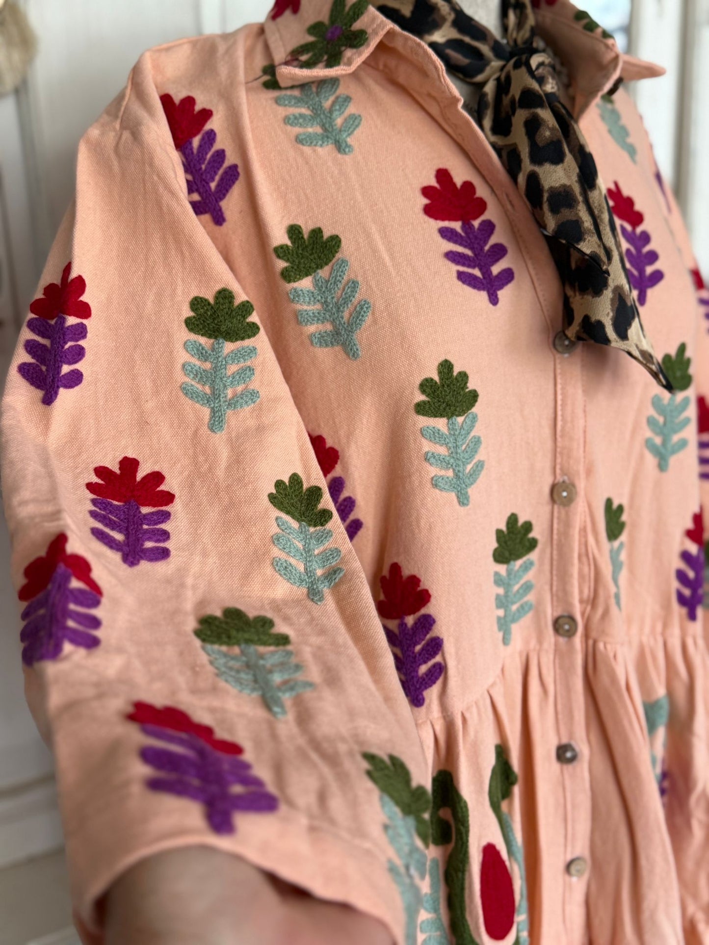 Embroidery jurk zalm