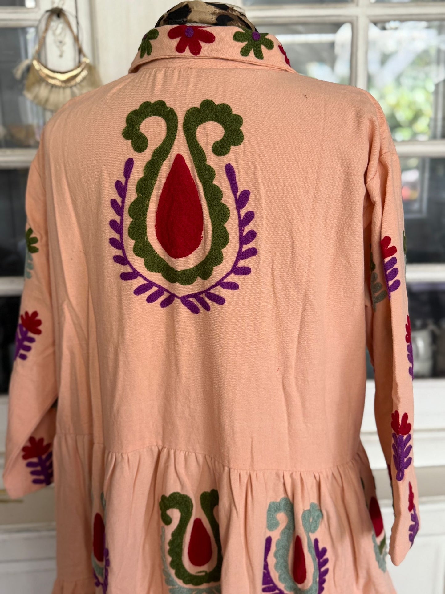 Embroidery jurk zalm