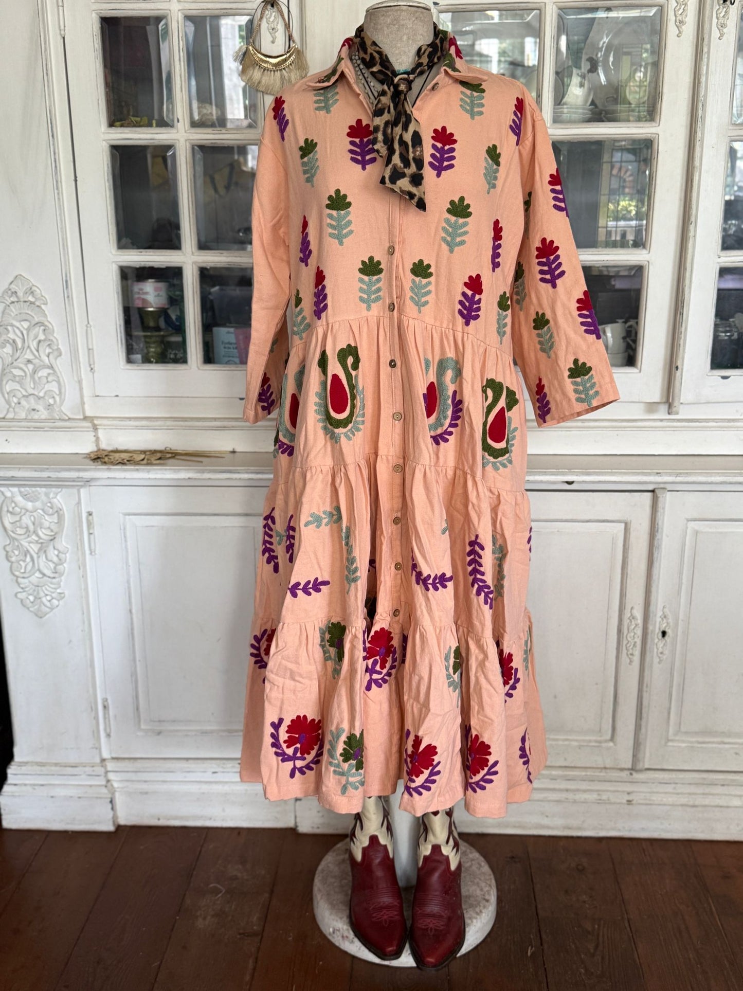 Embroidery jurk zalm