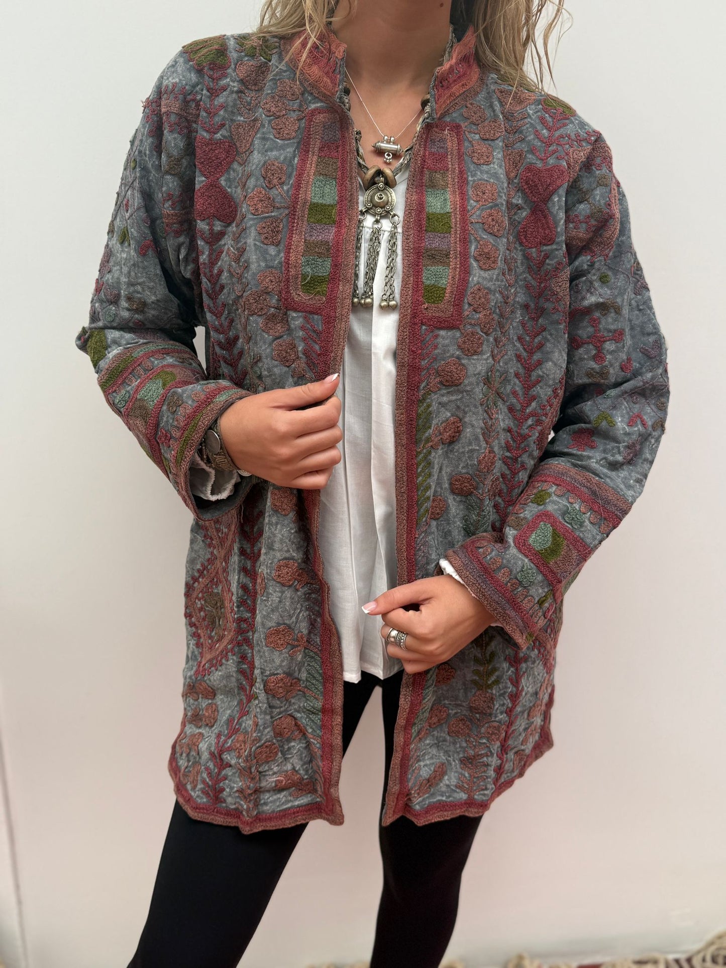 Medium Long cotton Embroidery jas stoned wash