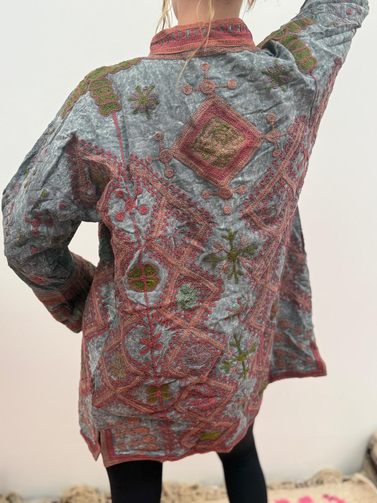 Medium Long cotton Embroidery jas stoned wash