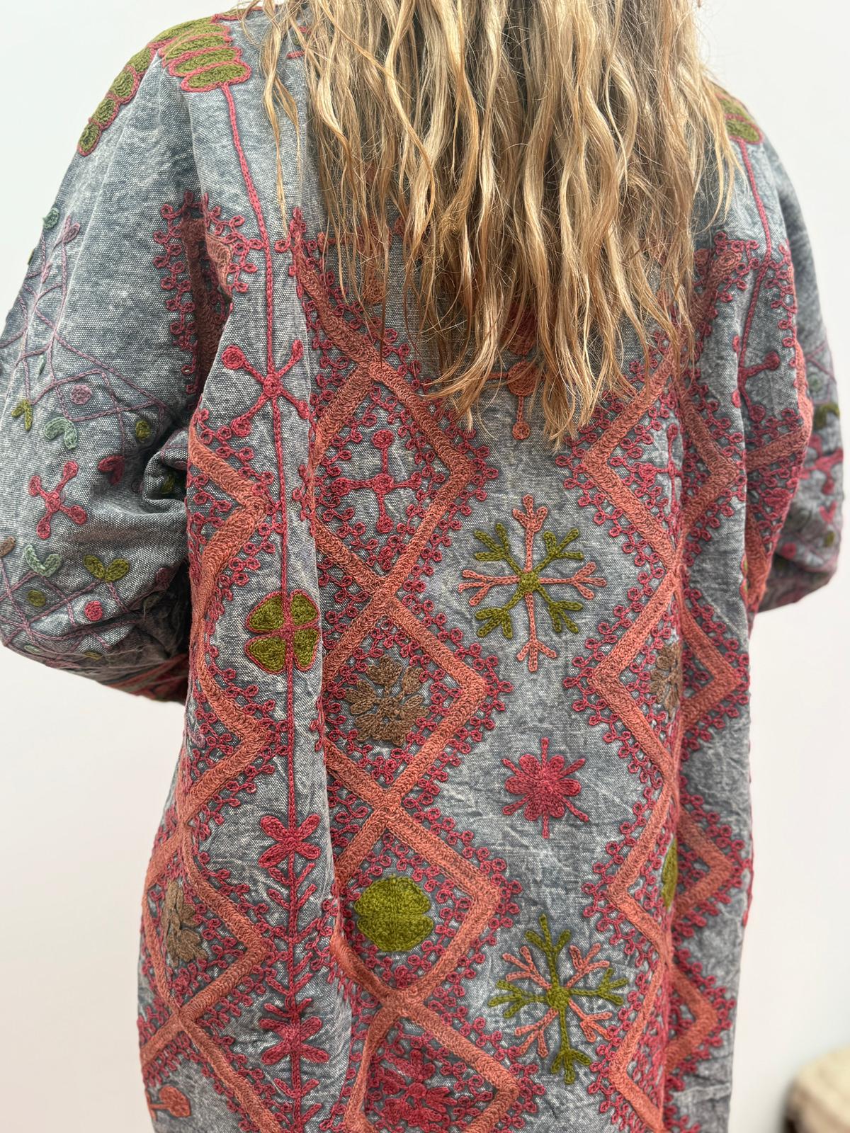 Medium Long cotton Embroidery jas stoned wash