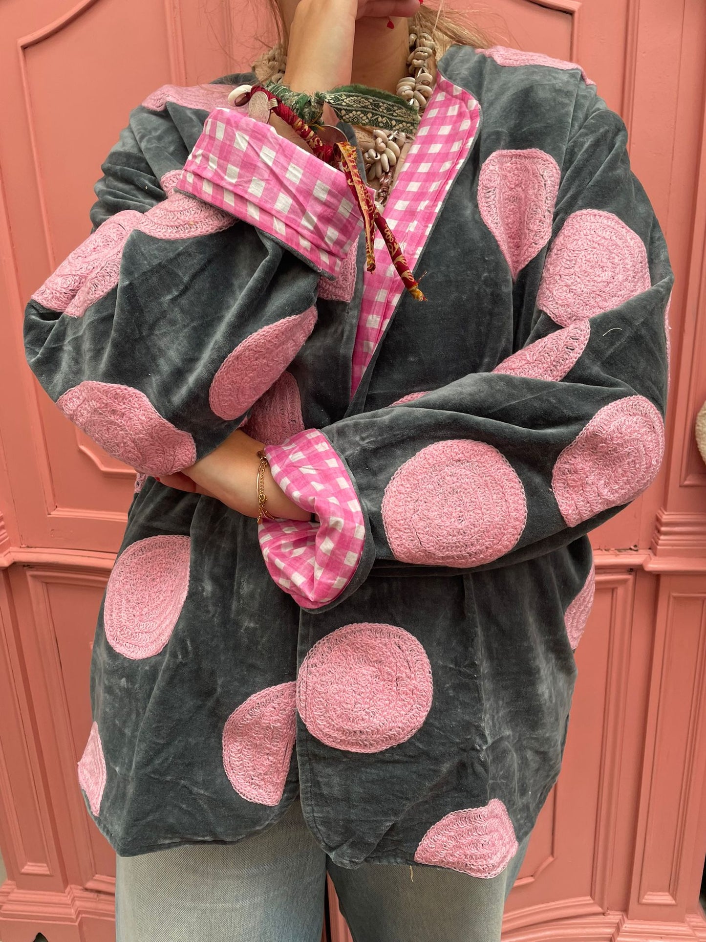 Velvet embroidery Pink Dots