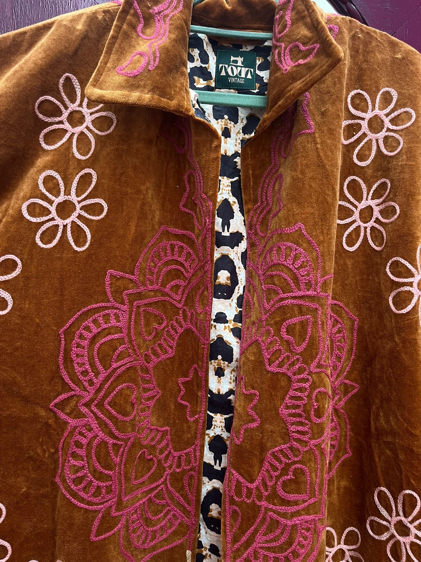 Long velvet Embroidery jas mandala