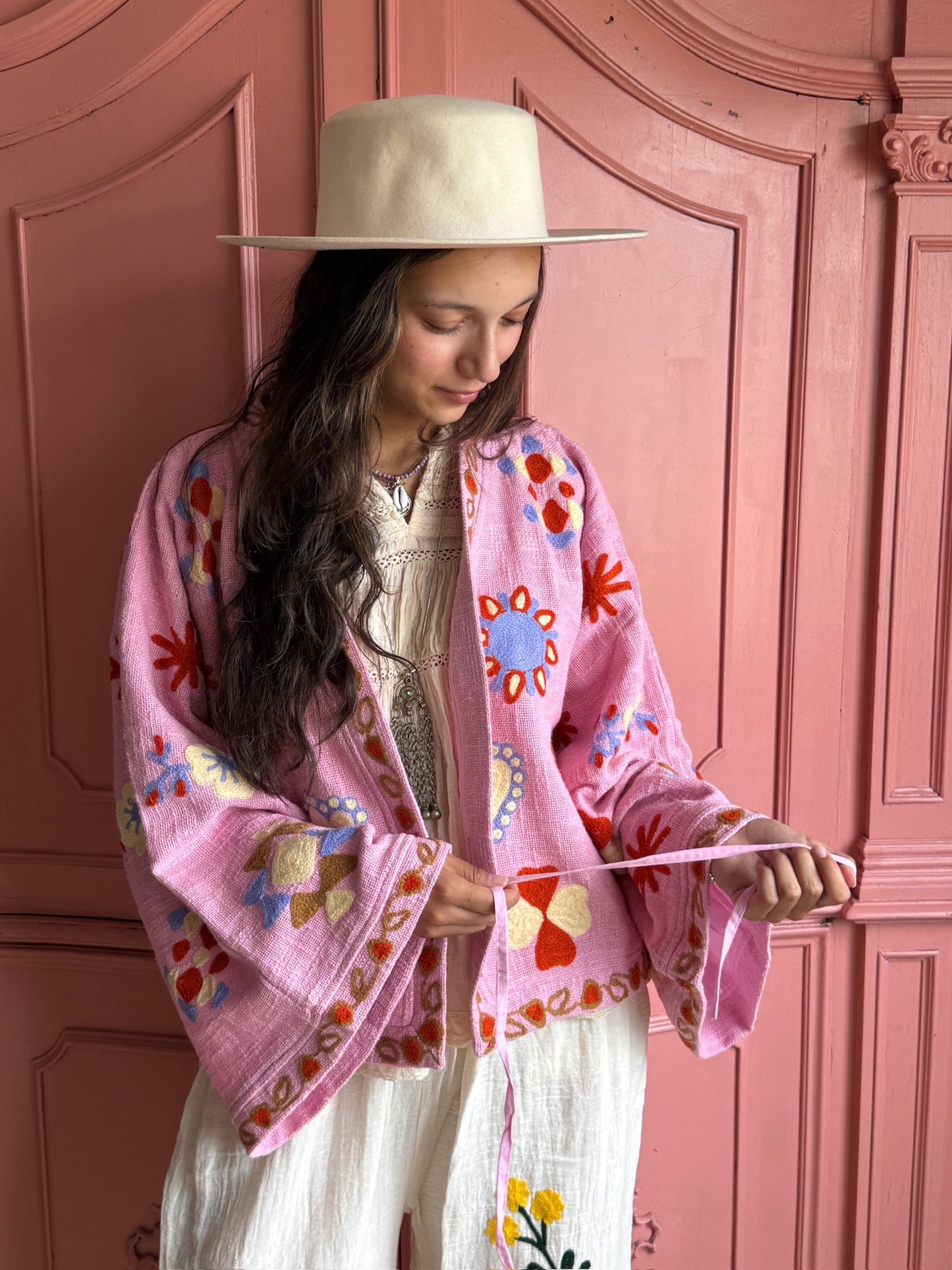 TOUT - TNT Peace kimono