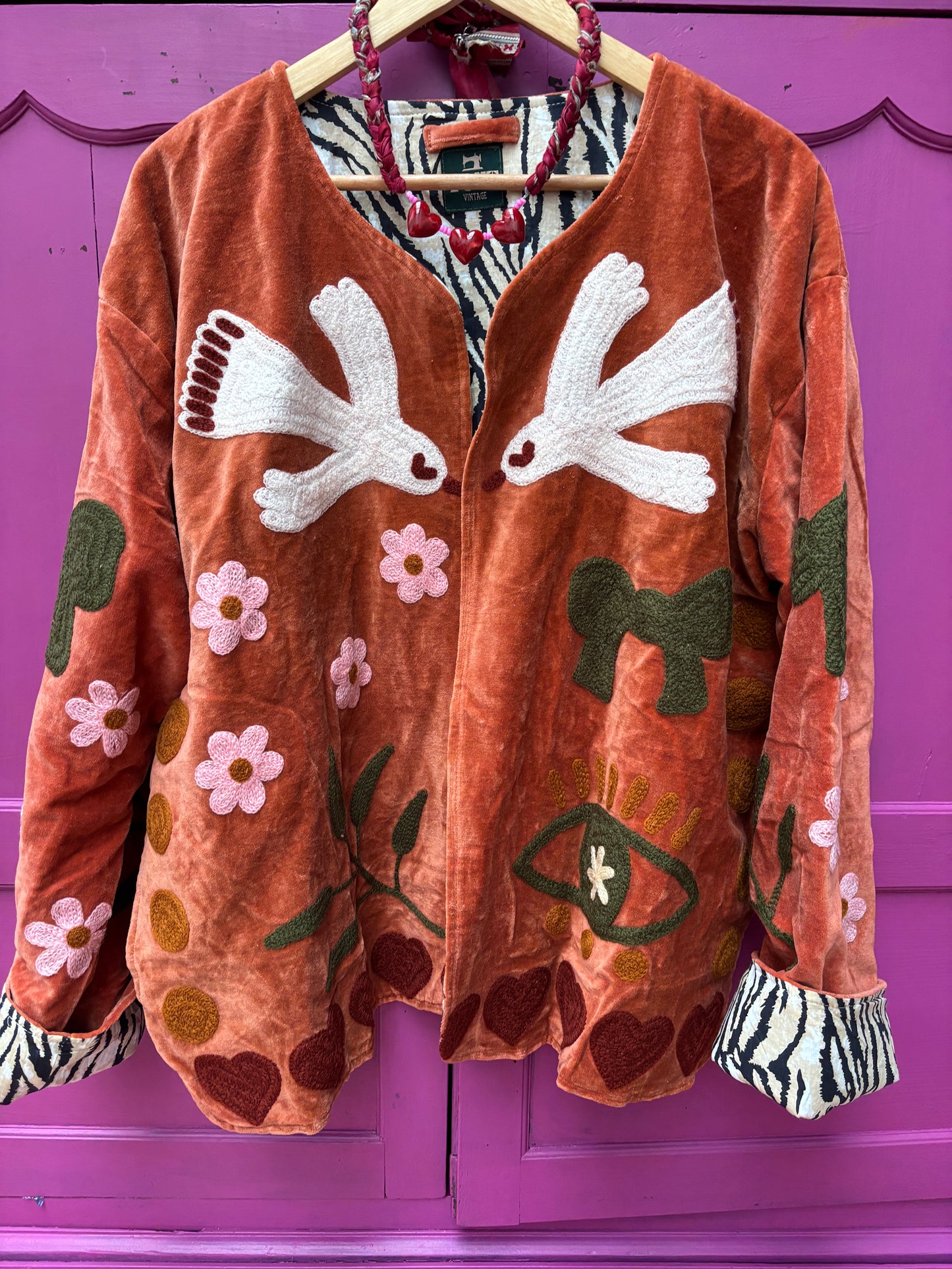Velvet embroidery jacket birds roestbruin