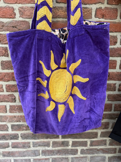 TOUT - Velvet embroidery "Sunsetchaser" tas - All season - one size