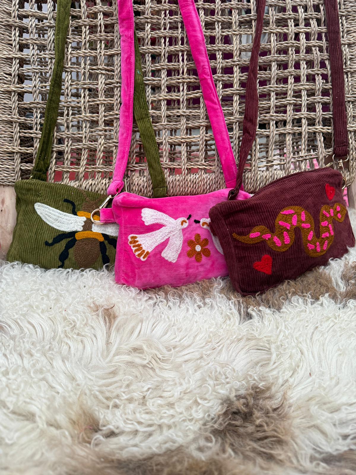 TOUT - Corduroy embroidery "TOUT" tas