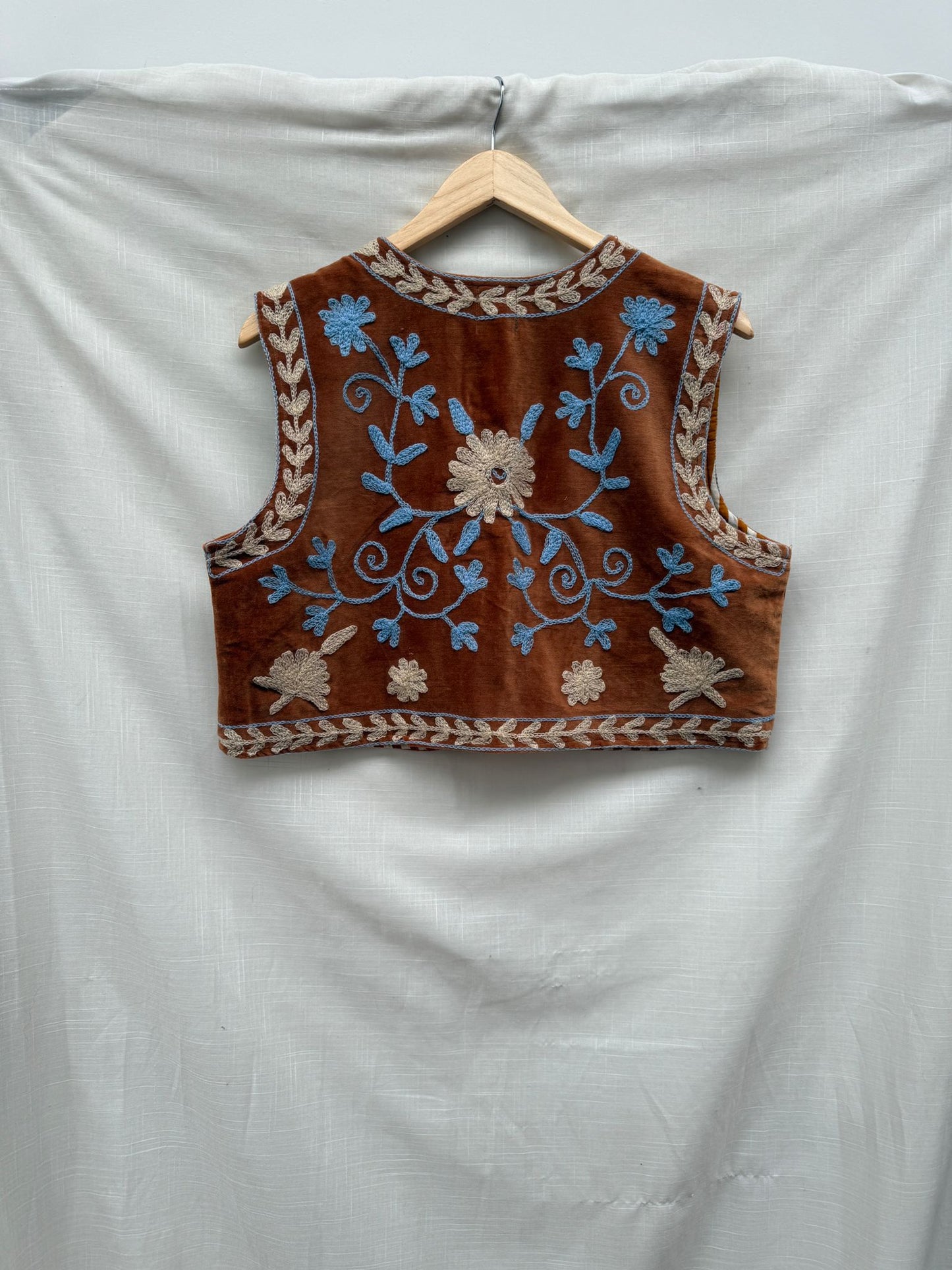 TOUT - Suzani velvet  Gilet bruin blauw