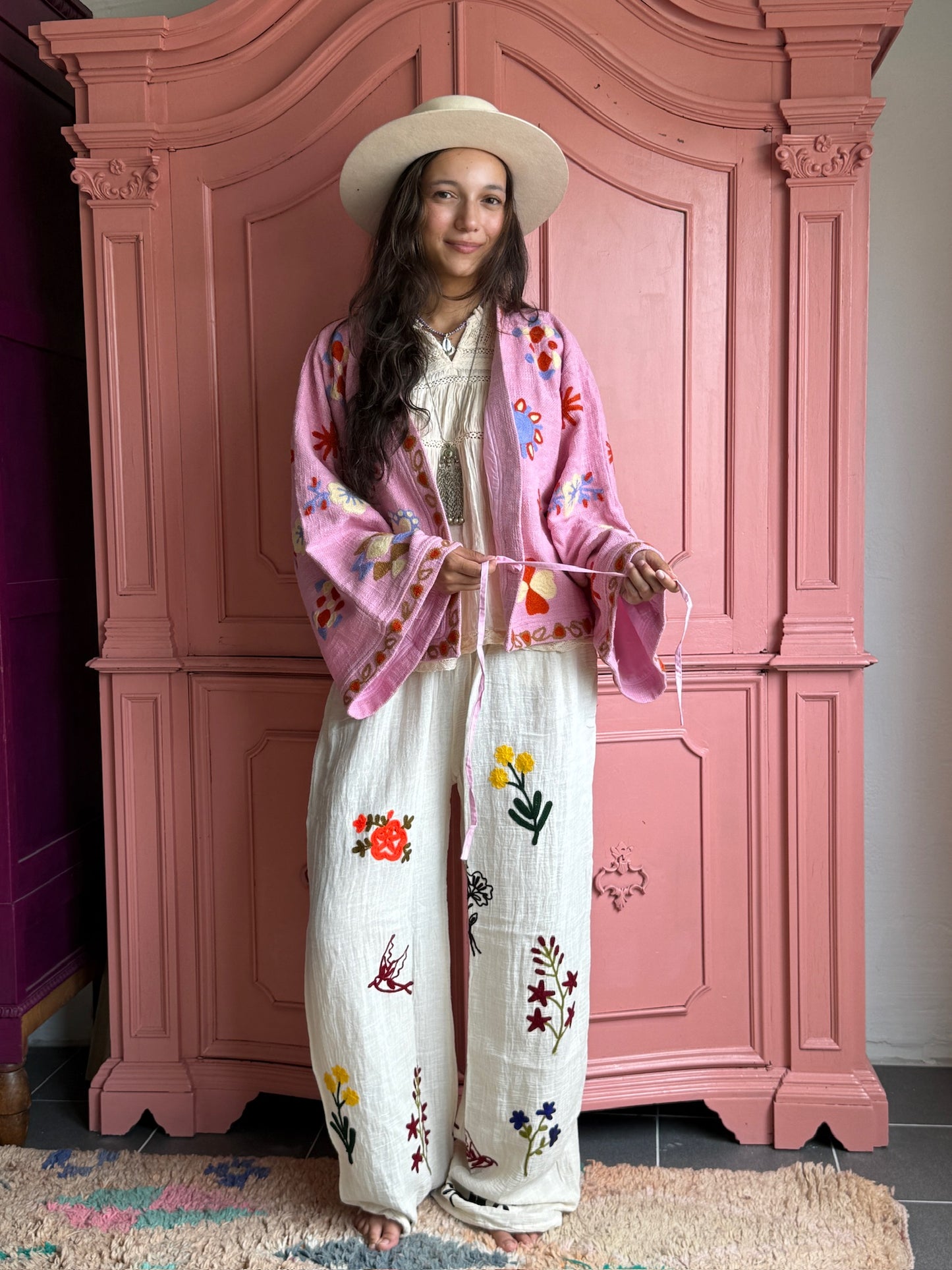 TOUT - TNT Peace kimono