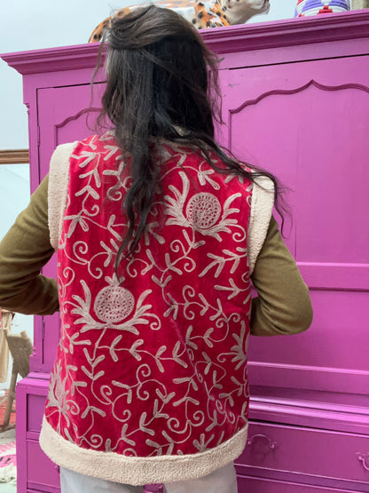 TOUT - Velvet gilet Teddy