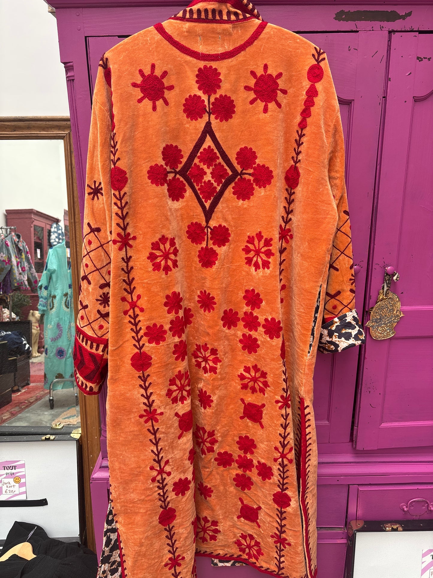 TOUT - orange coat