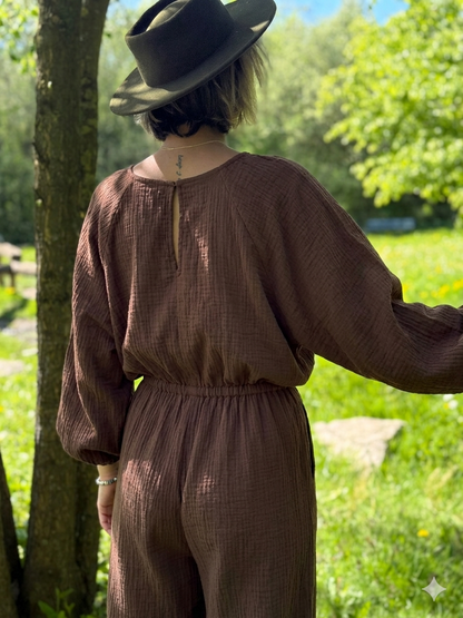 TOUT - Elena Broekpak Brown
