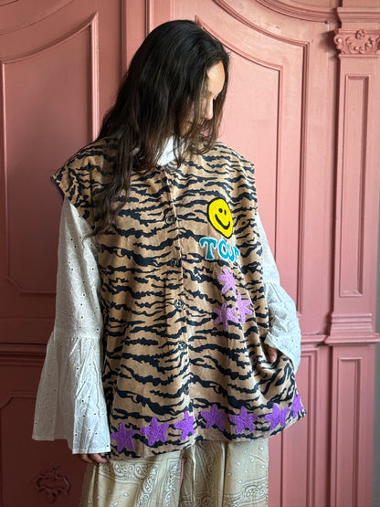 TOUT - Vest Tiger Peace