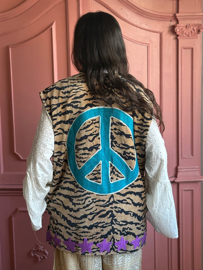 TOUT - Vest Tiger Peace