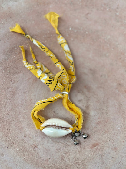 TOUT - Lho Armband met schelp
