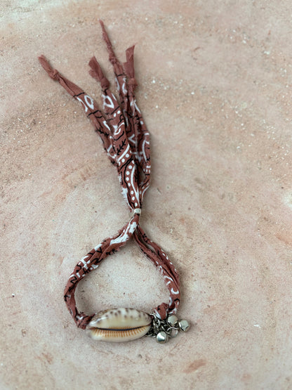 TOUT - Lho Armband met schelp
