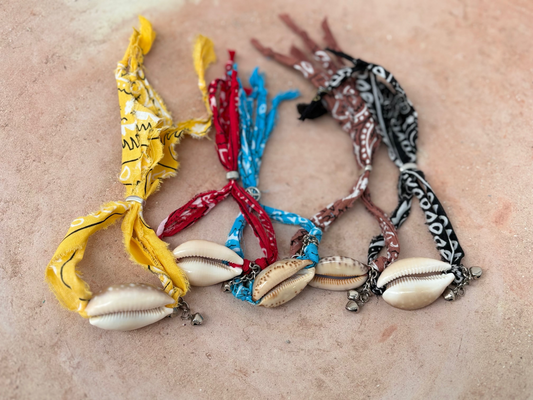 TOUT - Lho Armband met schelp