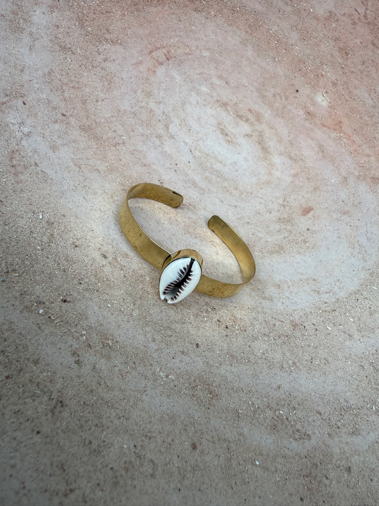 TOUT - Sammy schelpenarmband