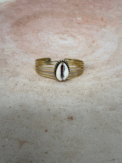 TOUT - Nena schelpenarmband