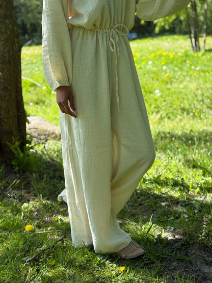TOUT - Elena Broekpak White