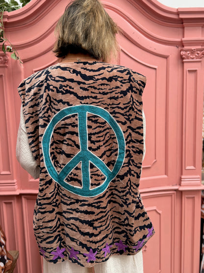 TOUT - Vest Tiger Peace