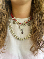 Indian Necklace with red schell