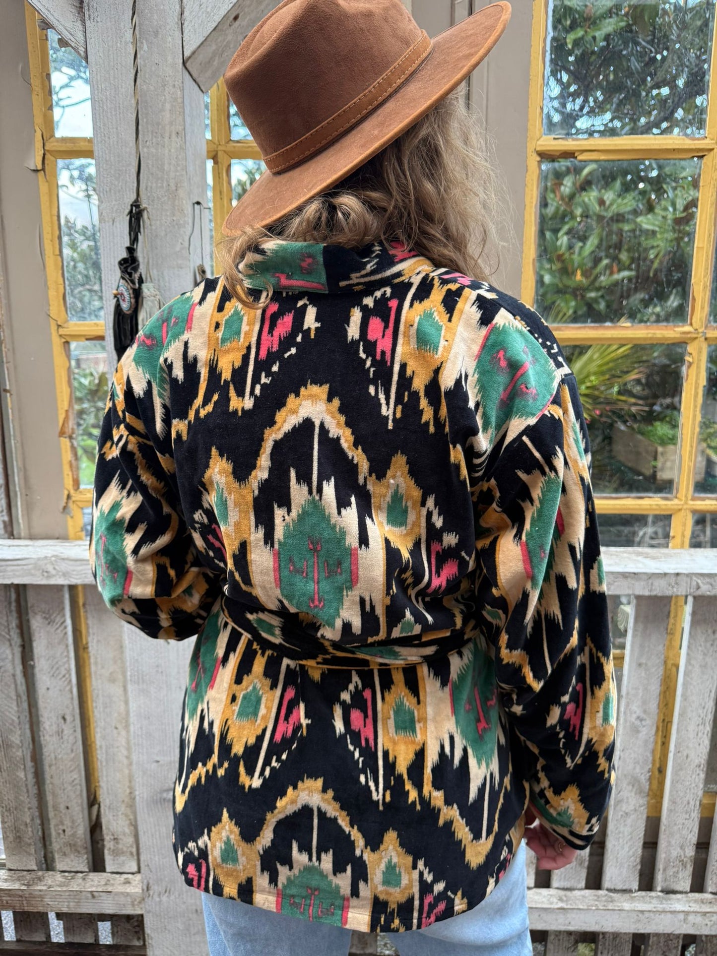 Short velvet kimono