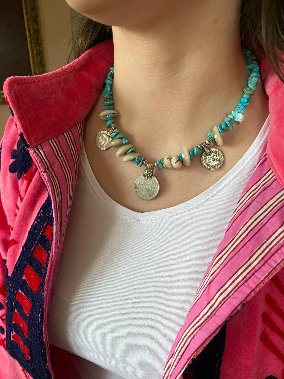 Ketting met met turquoise en schelpen