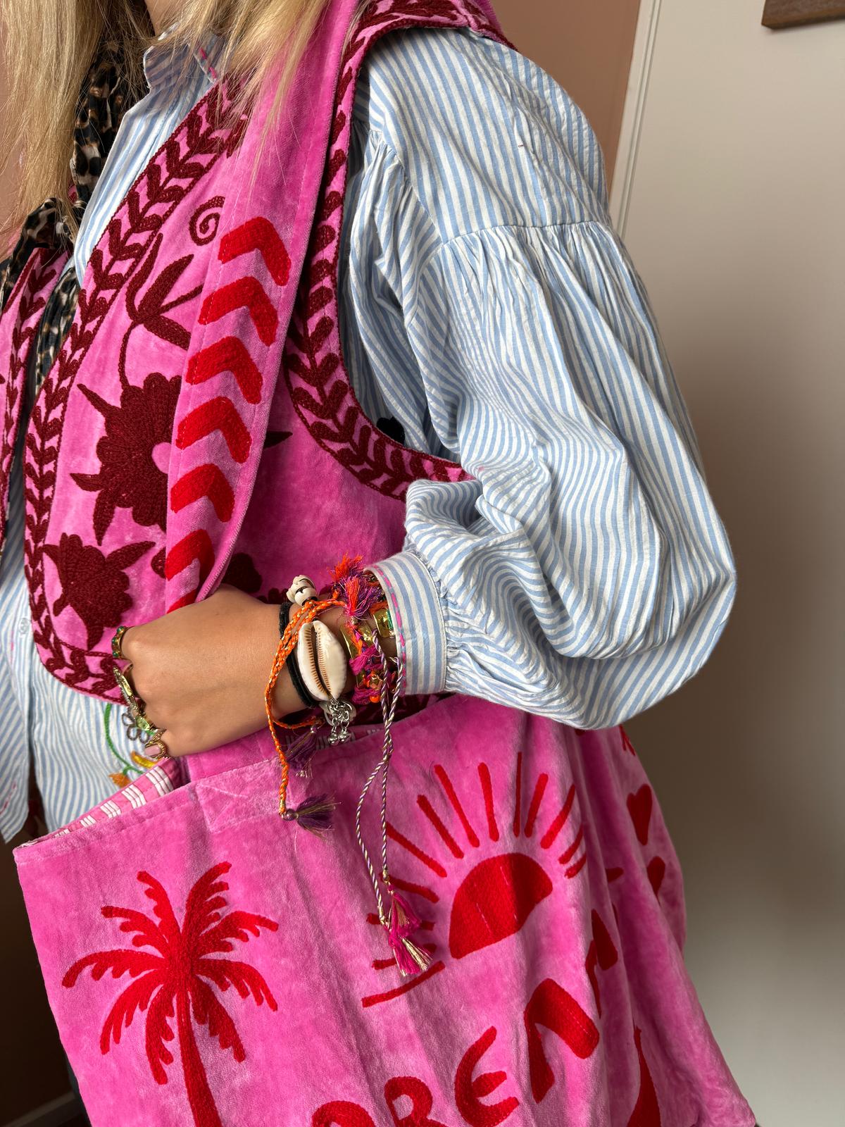 Velvet embroidery "TOUT" tas
