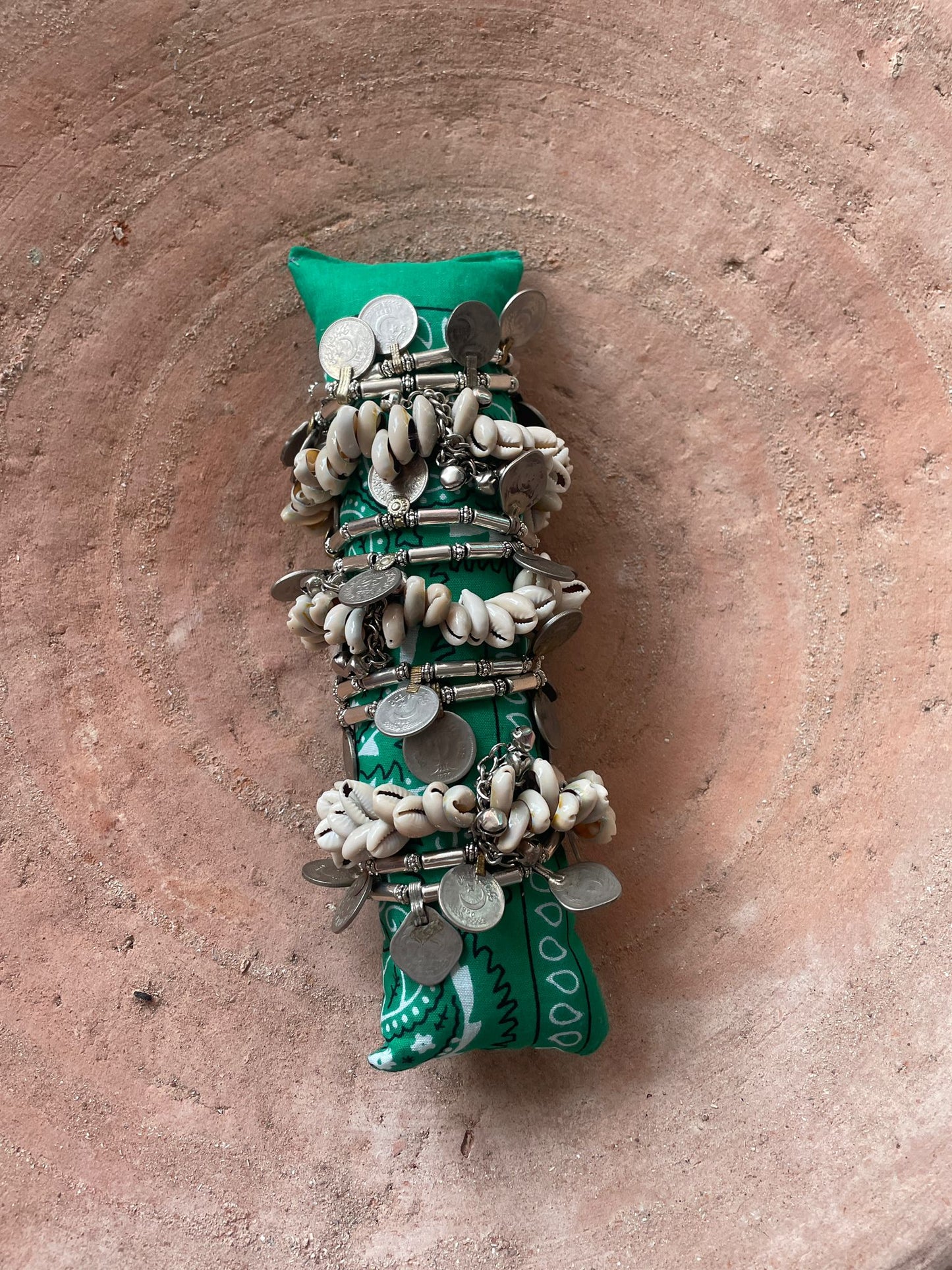 Armband met vintage Indiase munten
