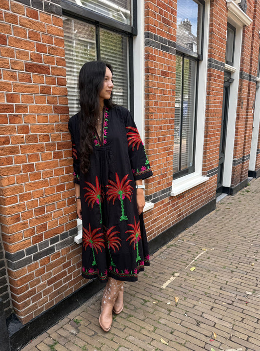 Embroidery jurk Black