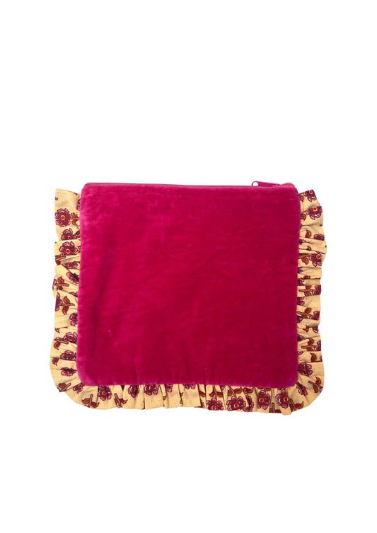 Velvet toilettas