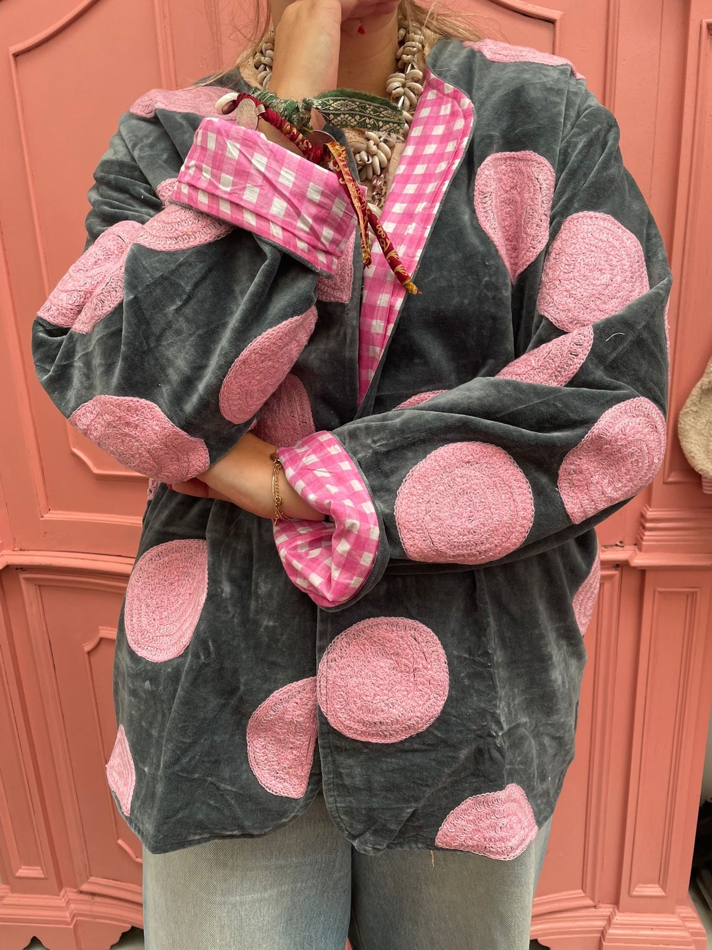 Velvet embroidery Pink Dots