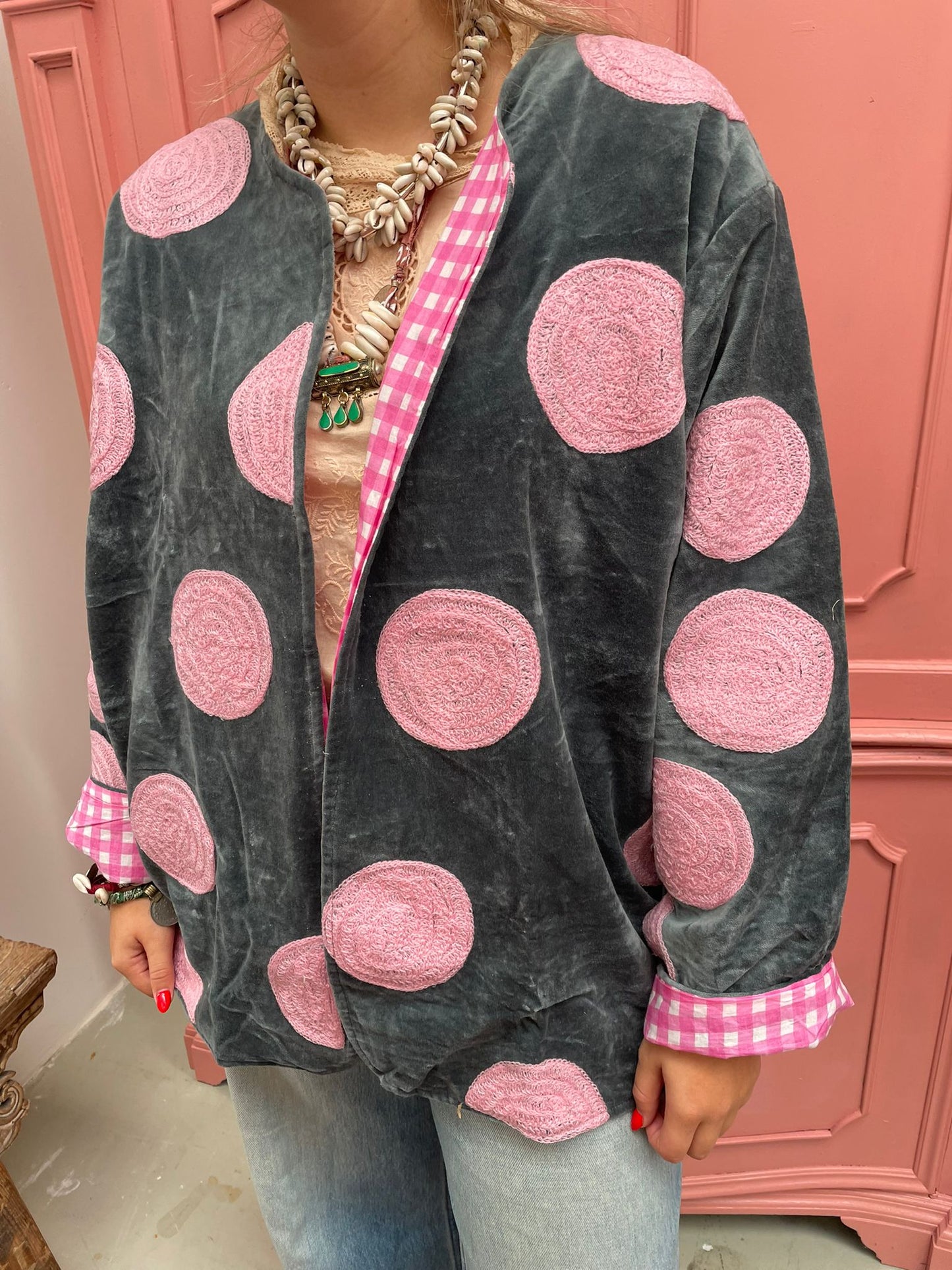 Velvet embroidery Pink Dots