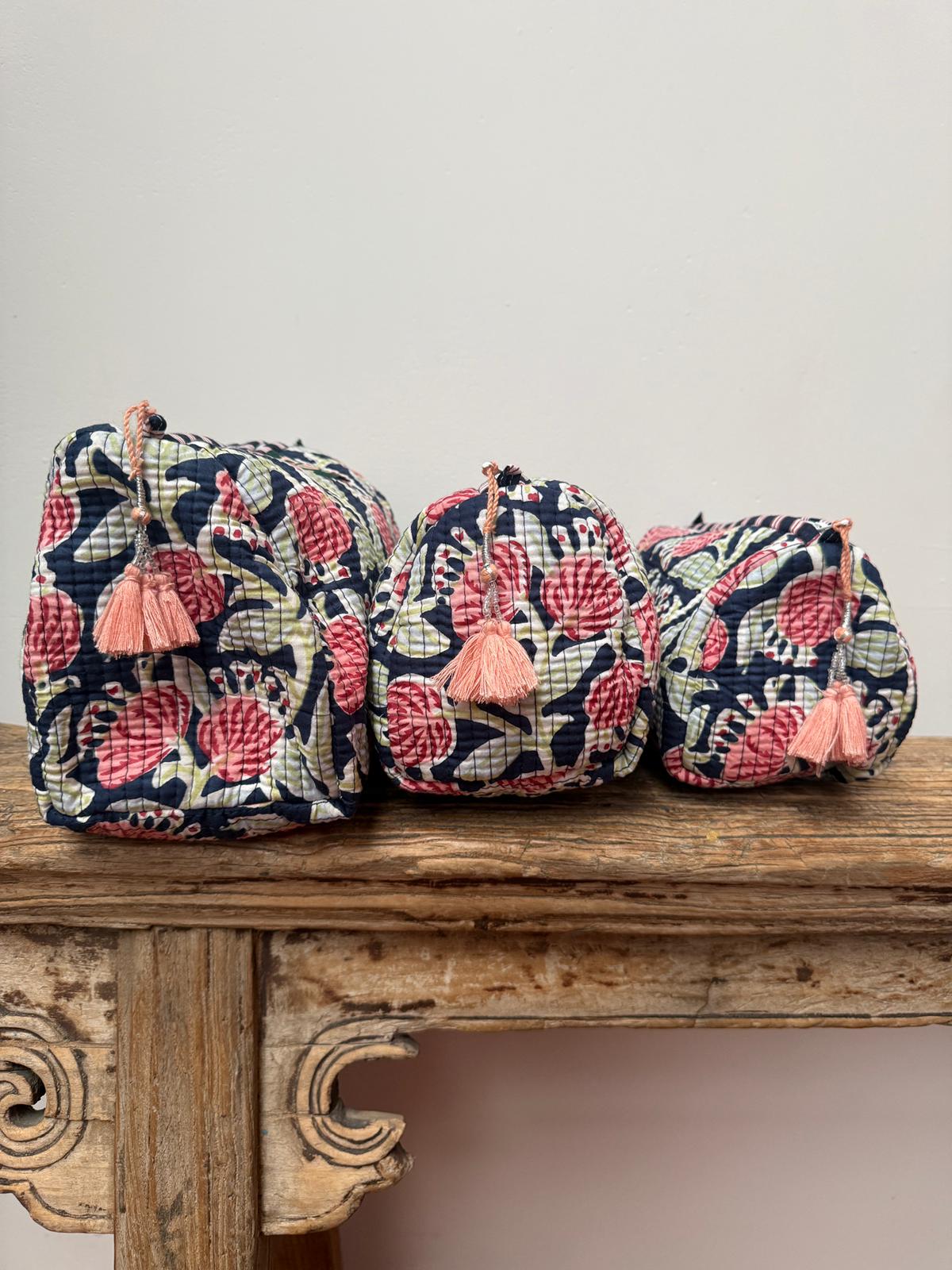 Set van 3 beauty bags