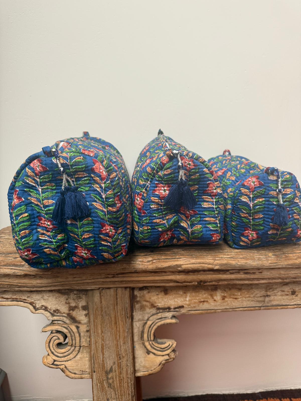 Set van 3 beauty bags