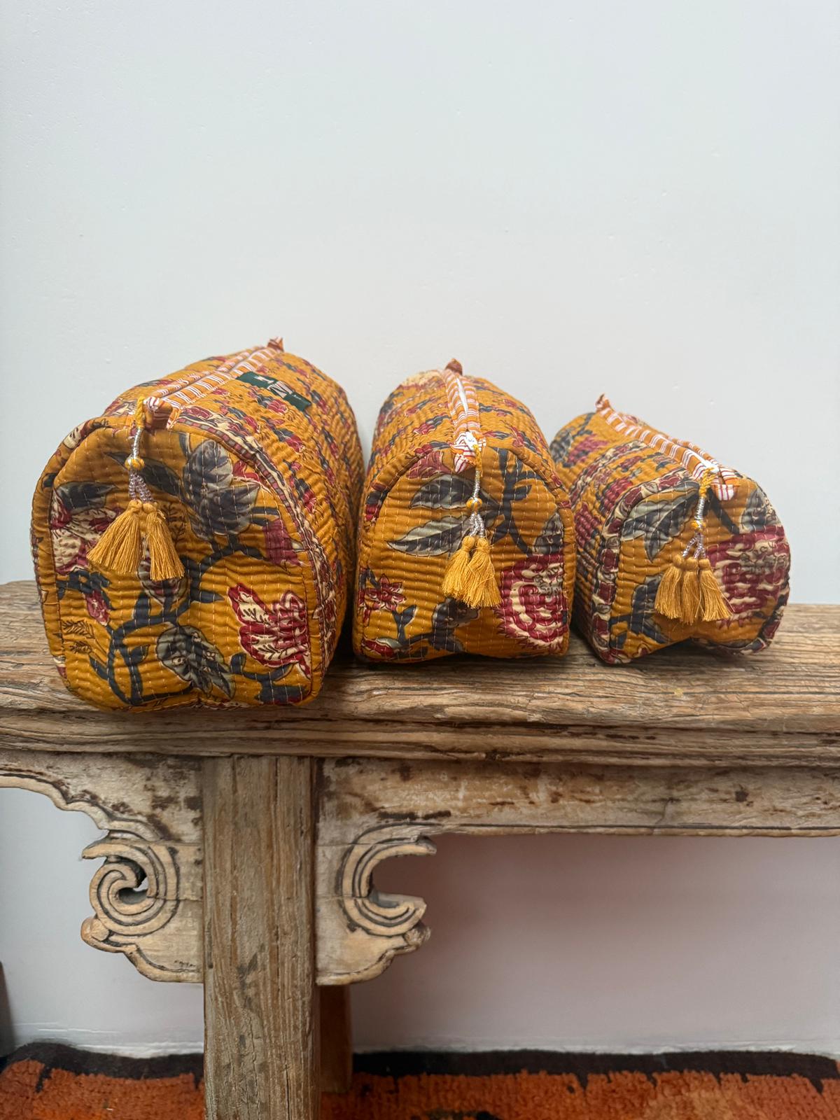 Set van 3 beauty bags