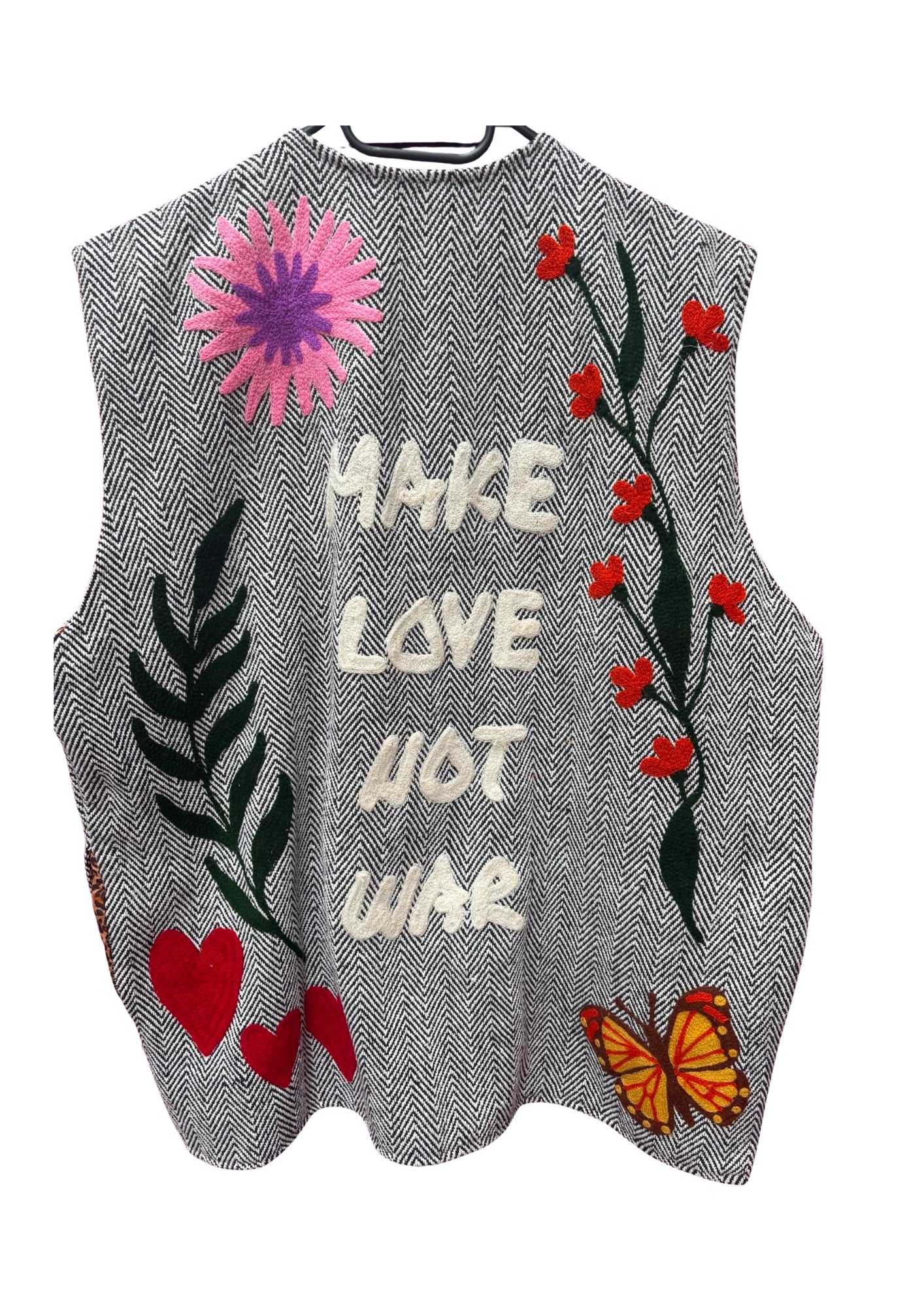TOUT - Vest Make Love Not War
