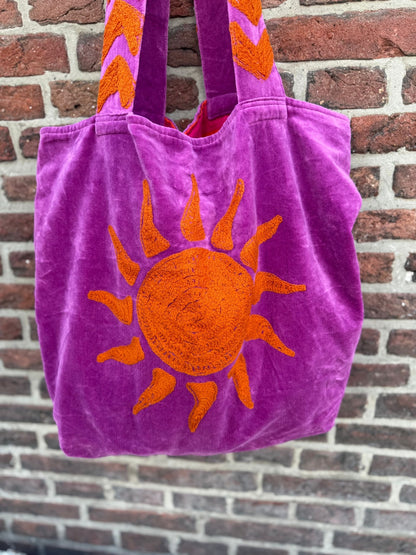 TOUT - Velvet embroidery "Sunsetchaser" tas - All season - one size